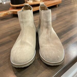 American Eagle leather Chelsea boots